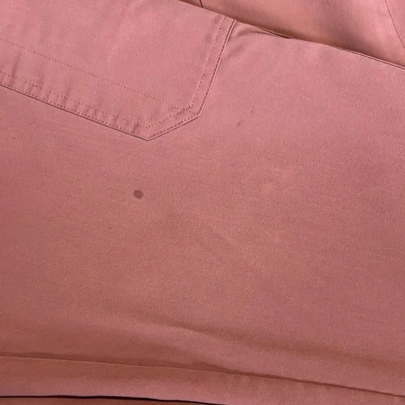 FIGS scrub set -yola pants -slim catalina one pocket top - Picture 6 of 8